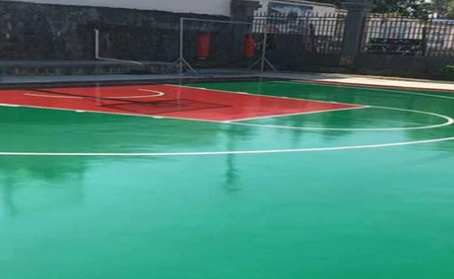 曲靖篮球场翻新地面